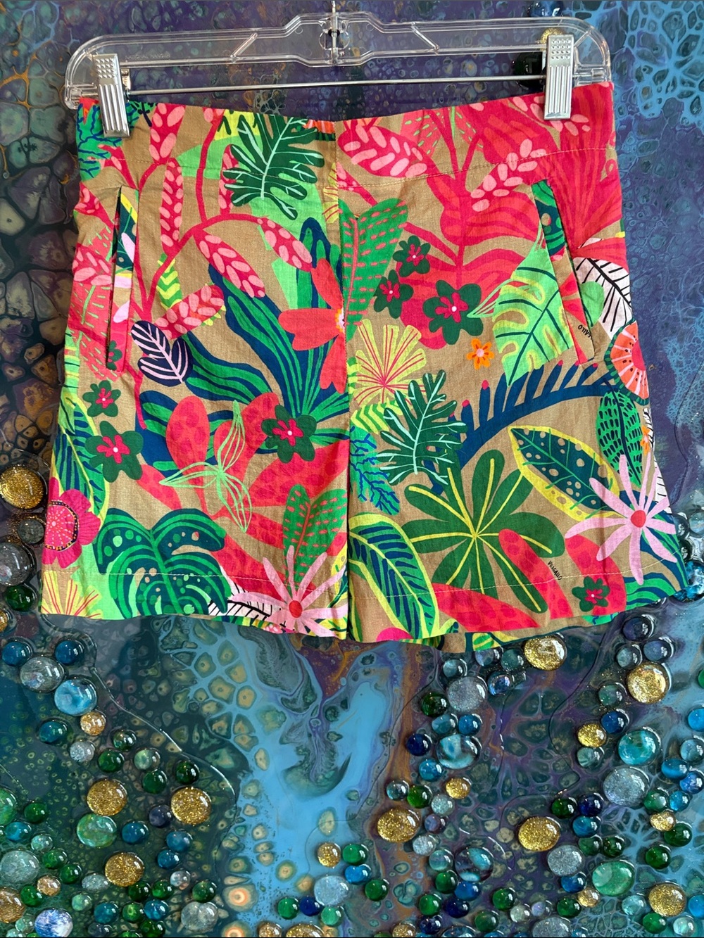 Adorable Tropical Vilagallo Shorts